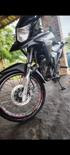 Vendo uma XRE 190 SEMI NOVA