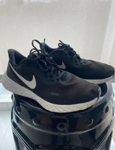 Tênis Nike revolution 5 -n° 39 - ORIGINAL