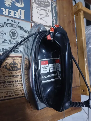 Ferro de passar black&decker 