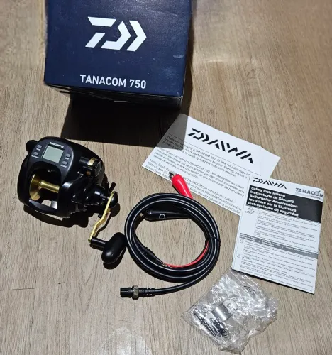 Tanacon 750 - Carretilha Elétrica - Daiwa
