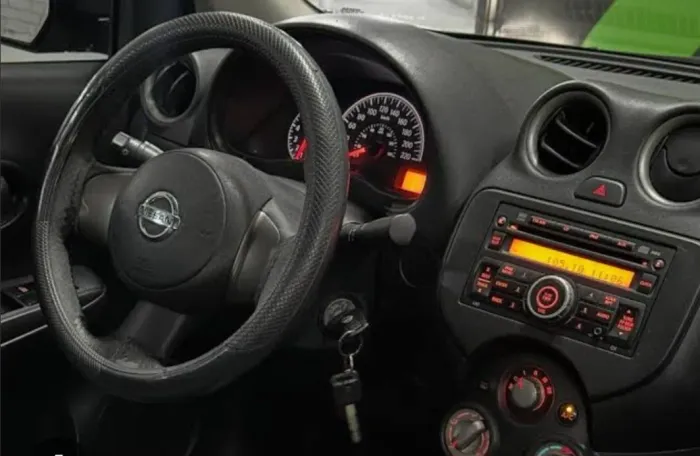 Nissan Versa SL 1.6 16V Flex Fuel 4P Mec. 2013