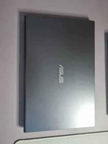 Asus vivobook x515m