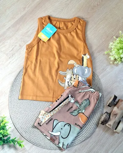 Roupas infantil 1 ao 8