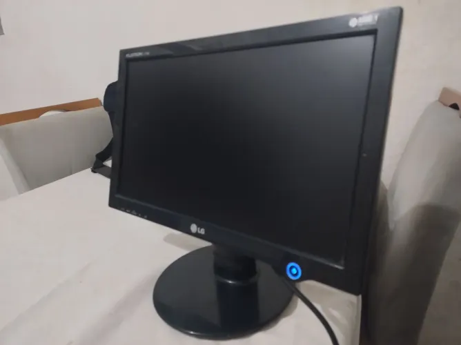 monitor VGA da LG