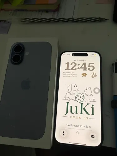 iPhone 17 azul