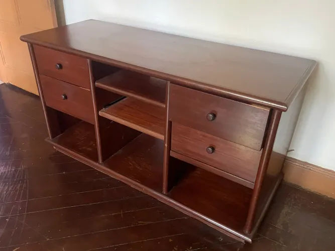 Rack móvel para tv antiguidade perfeito estado