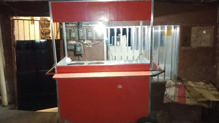 Vendo carrinho de cachorro quente 