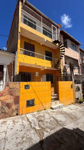 Casa ampla para aluguel em Brotas excelente localização