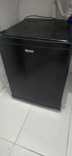 Frigobar Consul funcionando perfeitamente - 220V