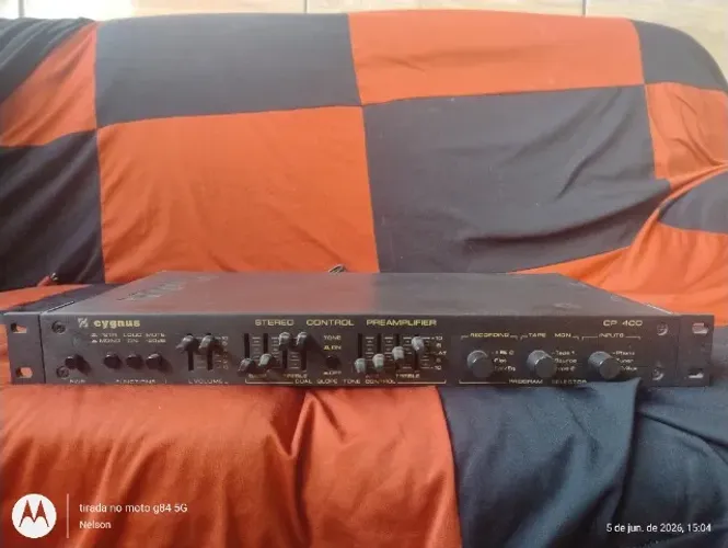 Pré Amplificador Cygnus CP-400