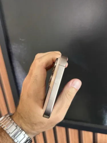 iPhone 16 pro Max 512GB