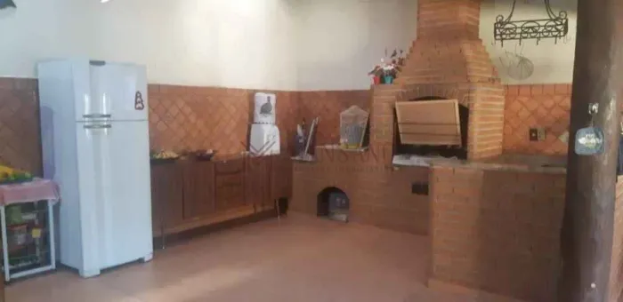 Casa para aluguel e venda com 300 m² e 2 quartos em Vila Santa Clara, Bauru - SP