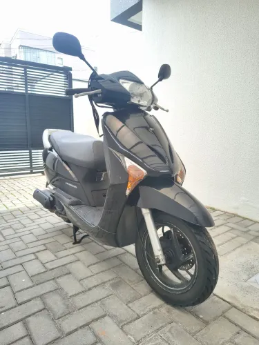 Honda lead 2011