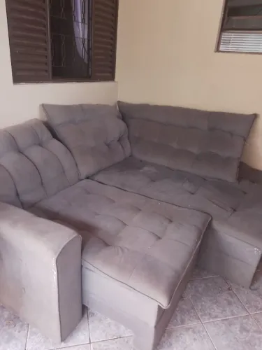 Sofá retrátil