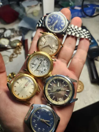 LOTES DE 6 RELÓGIOS PARA PEÇAS OU RESTAURAÇÃO