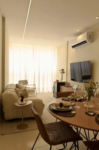Apartamento moderno de 2 quartos com vista nar