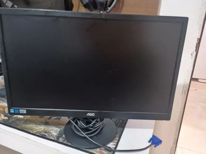 Monitor AOC 21 polegadas