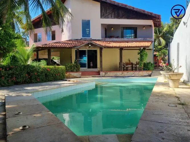 CASA DE PRAIA COM LUXO E CONFORTO NO PACHECO