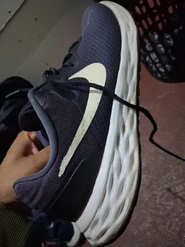Tênis Nike Revolution 6