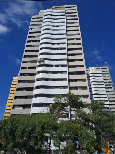 Apartamento 11º Frente Mar