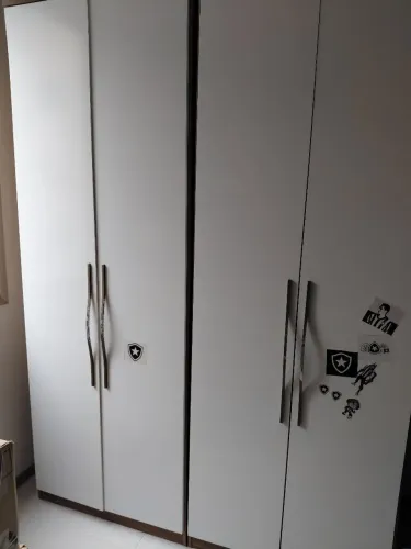 Guarda roupa
