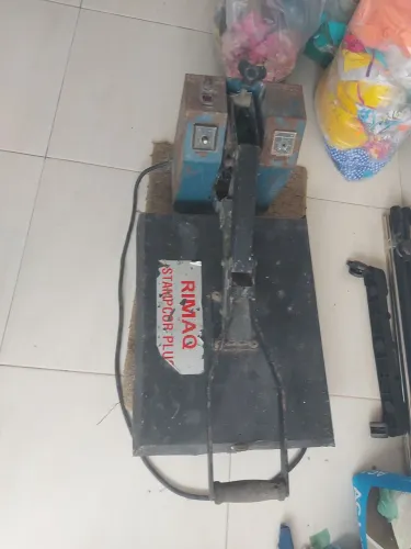 Prensa térmica Rimaq Stampcor Plus ? para manutenção/não aquece
