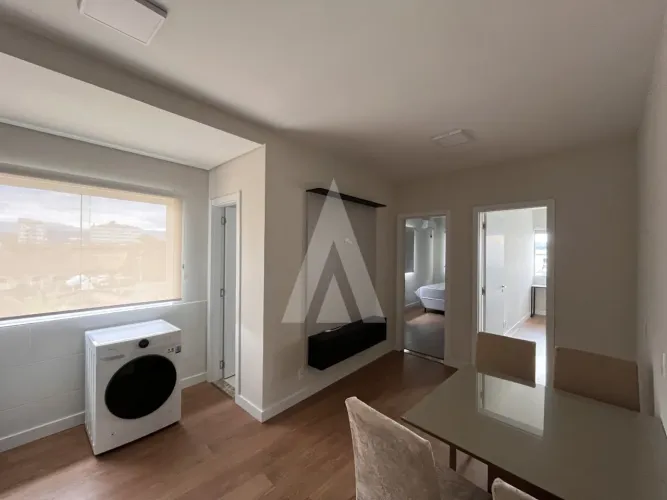 Apartamento mobiliado de 2 quartos com 60 m² no bairro Costa e Silva.
