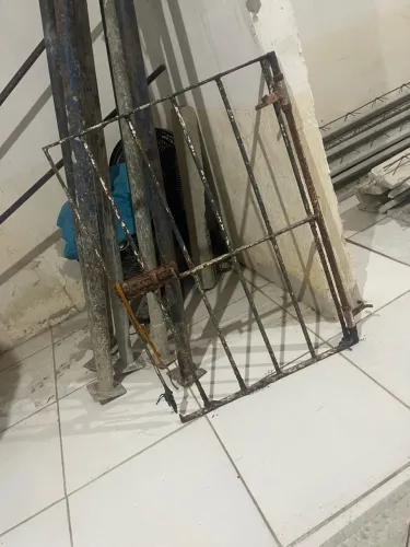 Grade e portão