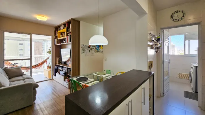 Apartamento para venda em Vila Romana com 2 quartos, sendo 1 suíte, 60m²