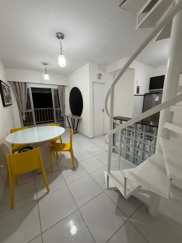 Lindo duplex mobiliado com todas as taxas inclusas a 1km da praia