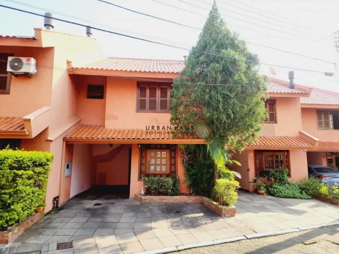 Casa em Condomínio para Aluguel - 3 Dormitórios em Glória, Porto Alegre REF: 54195