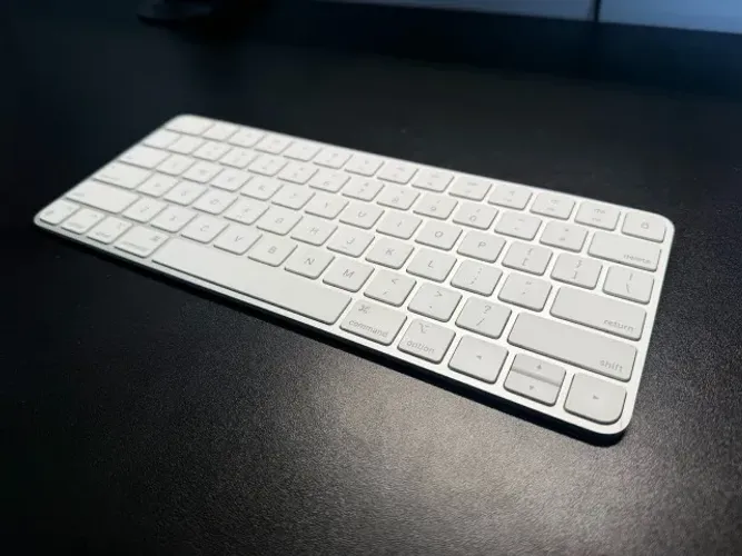 Magic Keyboard Original Apple