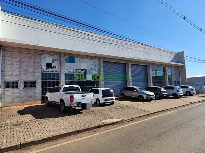 Barracão Comercial à Venda na Av. Antonio Volpato | 918 m² de Construção | Sarandi/PR