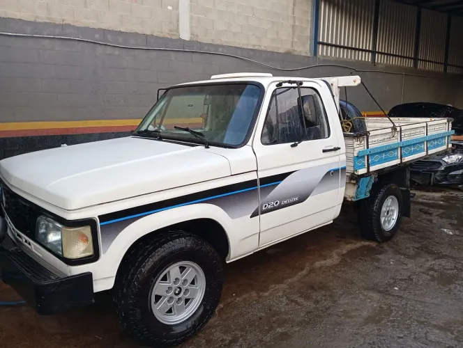 Chevrolet D-20 S / Luxe 3.9/4.0 Diesel 1989