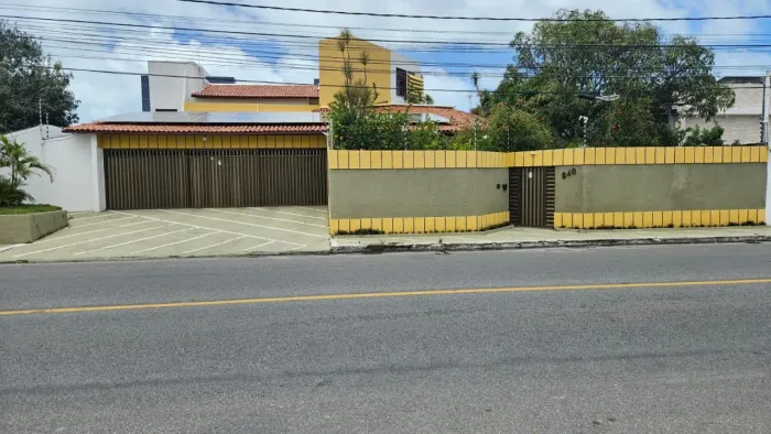 Casa à venda em rua pública, COROA DO MEIO, Aracaju, SE