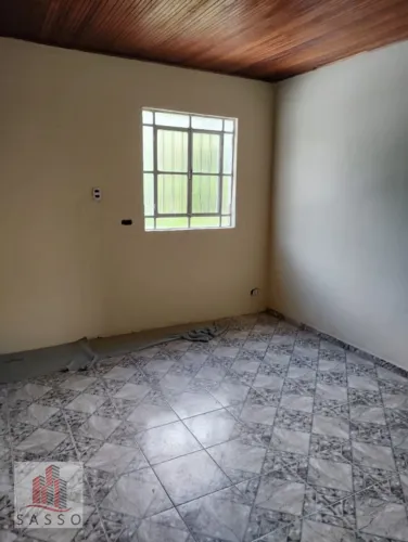 Vendo sobrado em Suzano - SP.