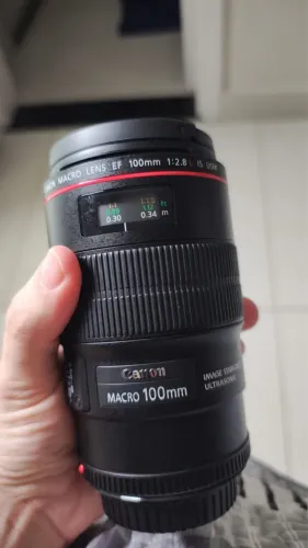 Vendo lente Canon EF 100 f/2.8L Macro IS USM