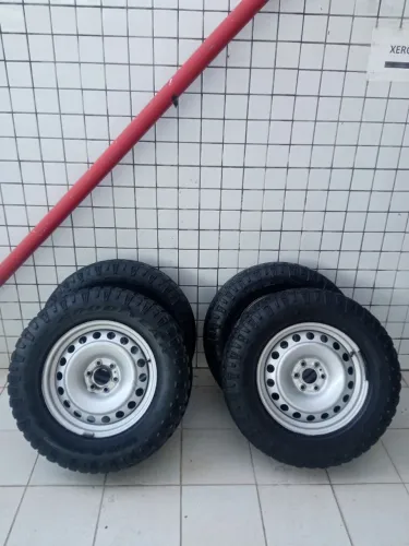 Pneu de Frontier aro 17