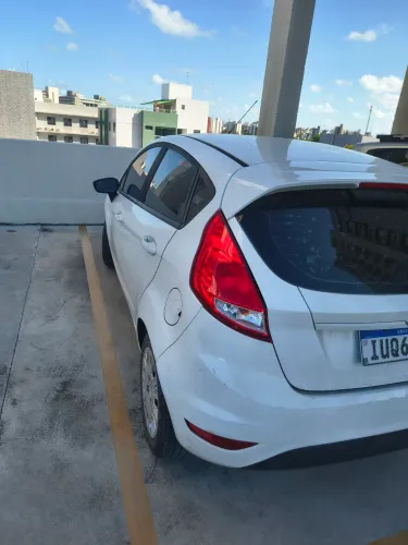 Ford Fiesta 1.5 16V Flex Mec. 5P 2014