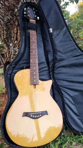 Violão condor