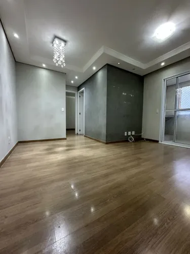 Imóvel para aluguel com 54 metros quadrados com 2 quartos em Centro - Diadema - SP