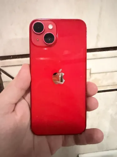 iPhone 14 Product Red