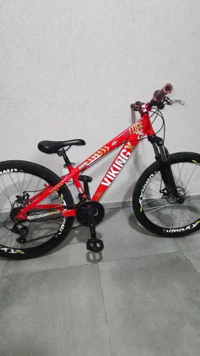 Bicicleta Vikingx Tuff 25 Aro 26 Vermelha Shimano VMAXX<br>
