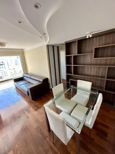 LINDO APTO MOBILIADO COM 3 DORMITÓRIOS EM COND. COM LAZER COMPLETO