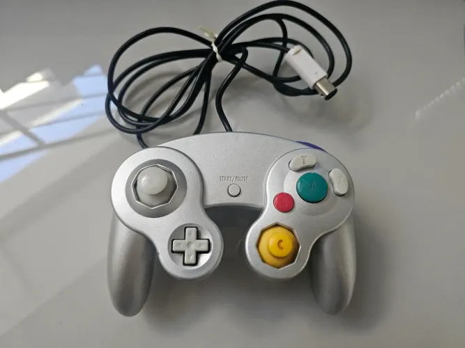 Controle prata game cube 