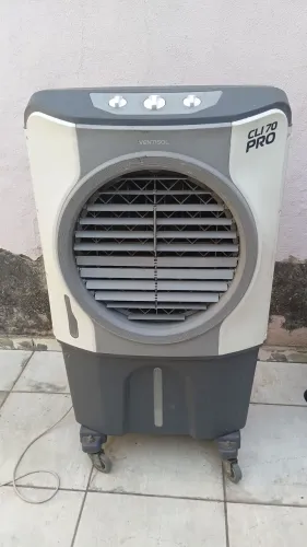 vendo climatisador 70 litros centisol nao e novo foncionando otimo