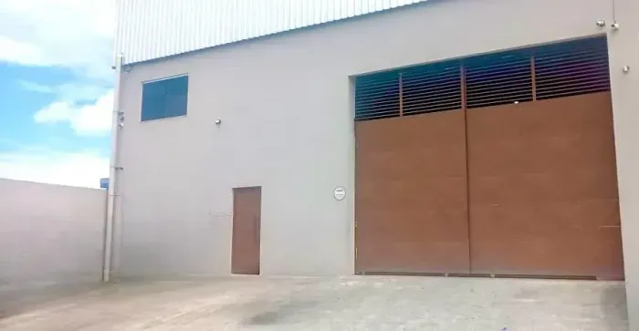 ALUGO  GALPÃO  LOGÍSTICO  MED. 400 M2 PARUQE 10 PRÓX. AV TORRES!