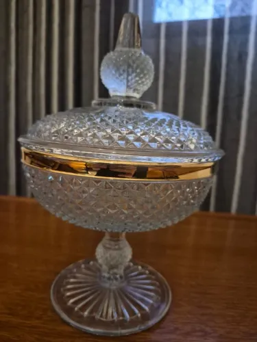 BOMBONIERE CRISTAL BICO DE JACA