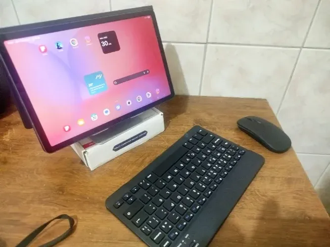Kit Samsung Galaxy Tab S10 Lite 128GB + Bolsa, Teclado, Mouse, MicroSD 256GB e Suporte