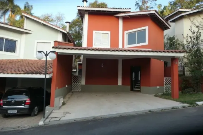 Vendo casa em condomínio 3 quartos - aceito permuta apartamento São Paulo